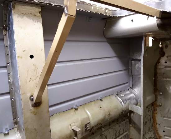 Austin Mini City - trial fitting the floor.