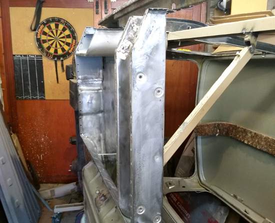 Austin Mini City - Paint removed from bodywork around the floor panel.